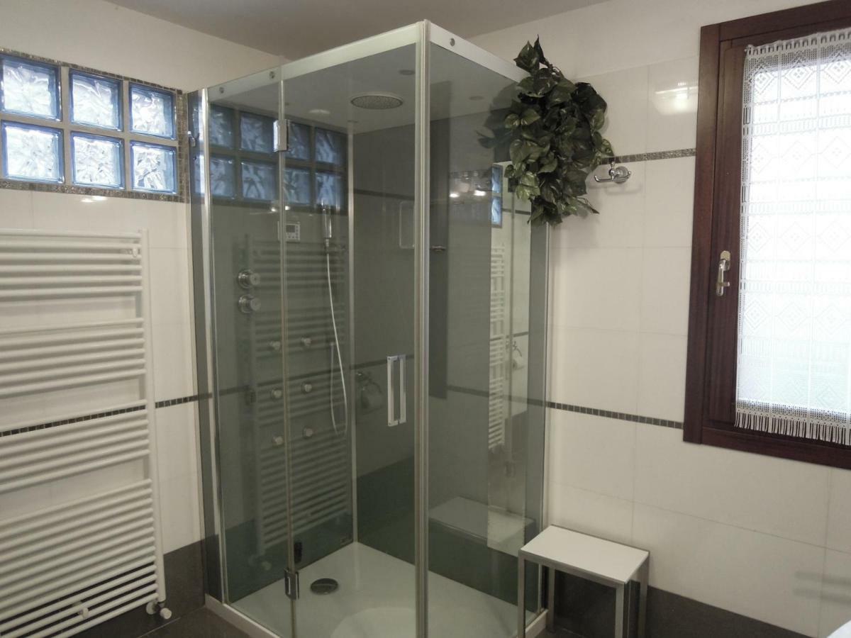 Ca' Delfina Holiday Home Venezia Eksteriør bilde