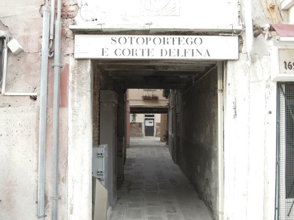 Ca' Delfina Holiday Home Venezia Eksteriør bilde
